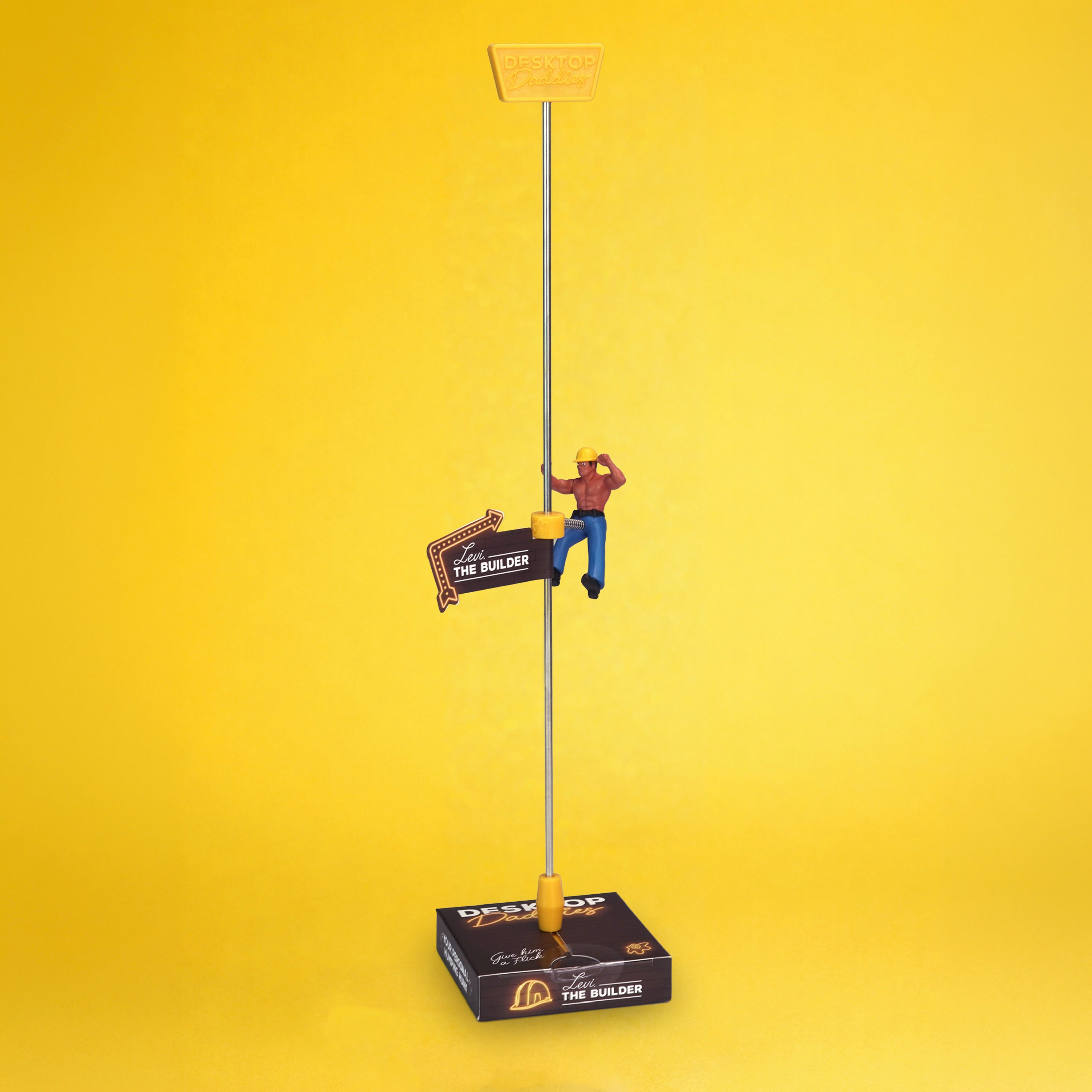 Desktop Daddies – Levi the Builder